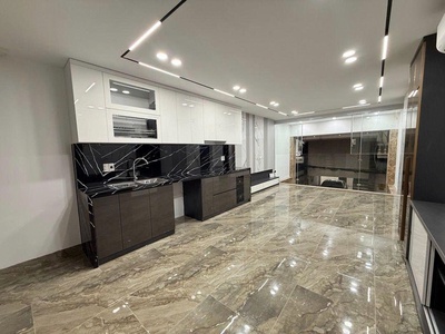 Bán nhà phân lô 6 tầng thang máy long lanh 2 thoáng ngõ 299 đường hoàng mai 1