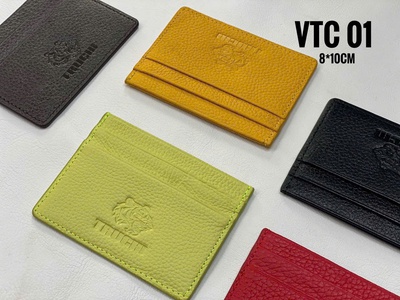 Nguồn Nhập Sỉ Đồ Da Xuất Khẩu Tại TP.HCM 4