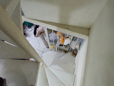 cắt lỗ sốc 600 triệu đống đa, ô tô lùi cửa, kd, chỉ hơn 2.9 tỷ. 2