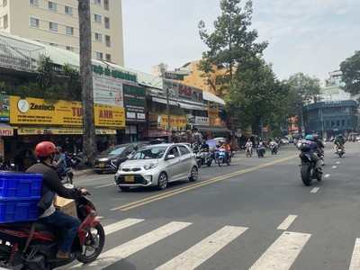 Mặt tiền kinh doanh phố showroom ôtô-cn 78m 6tầng an dương vương-quận 5 2