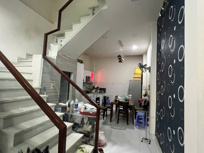 Quận 10 - nguyễn duy dương - sát mặt tiền - 56m2 - 4 tầng - 8.8 tỷ 2