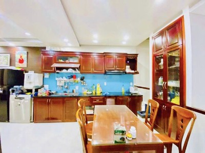 Bạn đang tìm nhà ngay hòa bình   tô hiệu, hẻm 7m thông, 4 tầng giá chỉ 8 2