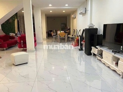 Chính chủ cần bán căn hộ villa cmt8   phường 13, quận 10   11 phòng   đang kinh doanh cho thuê 0