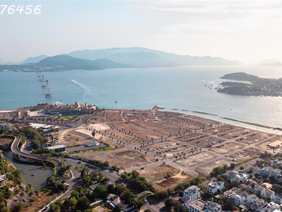 Bán nhà ngay biển vinpearl nha trang khánh hoà 1