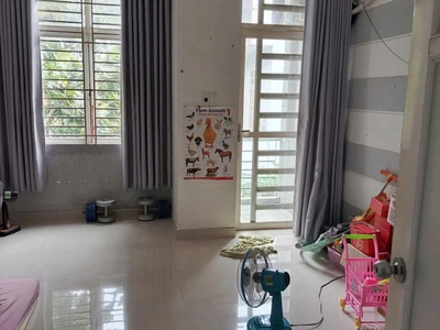 Bán nhà 2 tầng   hẻm xe hơi   đối diện vạn phúc city-5tỷ7 tl 2