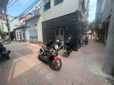 Nhỉnh 10 tỷ có ngay 48m2 tây trà - ngõ 6m - mặt tiền khủng 5.3m - sát hồ điều hòa   tiện ích gamuda 3