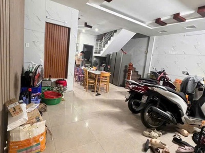 Nhà kiệt vị trí siêu trung tâm đường lê đình dương 2