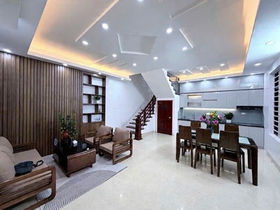 Bán nhà võng thị 55m x5 tầng 16,8 tỷ lô góc-gần phố,5p đi bộ ra hồ 0