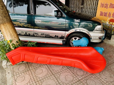 Chỉ riêng Máng rẽ cong nghiêng 1 phía loại 21k dài 2m3 nhựa đúc siêu dầy cực xịn 0945802244 7