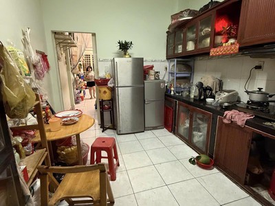 Nhà ngay chợ xã tây 48m 4tầng kế đại học y dược quận 5- chỉ 7,3 tỷ sổ vuông đẹp 3