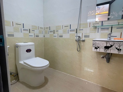 Nhà 4.5x15m/nh6.5m hẻm 154 âu dương lân p3q8 4