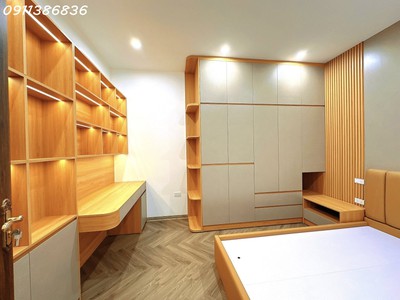 Phân lô mới đét phùng chí kiên, cầu giấy 56m 7t thang máy, ô tô, dân trí cao 4