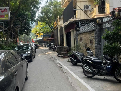 Bán gấp , bán nhà hồ tùng mậu gần đh thương mại, ô tô tránh, sát phố, chỉ 26 tỷ 0