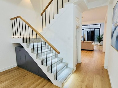 Mặt tiền khu bàn cờ họ lê đường 16m có lề 4 tầng 103m 4.5x23 chỉ 10.x 1