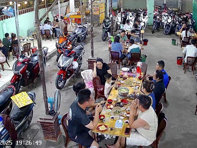 Sang nhượng quán hàu đường nguyễn ngọc nhựt, phường 6, tp bến tre 1