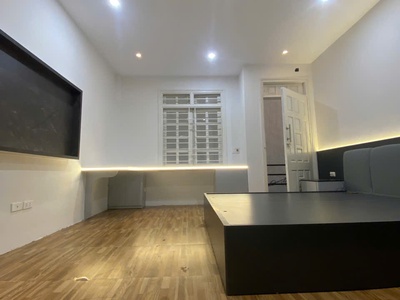 Nhà đẹp hiếm ngọc thụy   long biên - ô tô qua cổng   full nội thất   khu vip dân trí cao - giá hồng 3