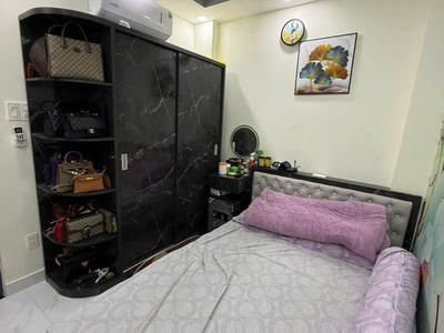 Nhà 1 sẹt ngắn 10m ra song hành q12 - ngã tư an sương- dt40m2 - 2 tầng -2pg-2wc - giá 3 tỷ nhĩnh 2