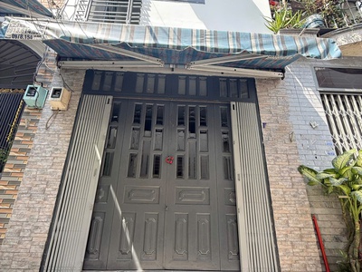 Nhà nhỏ xinh 2 tầng tại tân phú, hẻm 2m tây thạnh gần aeon mall, đh công nghiệp thực phẩm 0