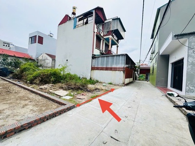 Bán gấp lô đất tổ 9, quang minh. đất vuông vắn, đường thông bàn cờ. gần khu công nghiệp 0