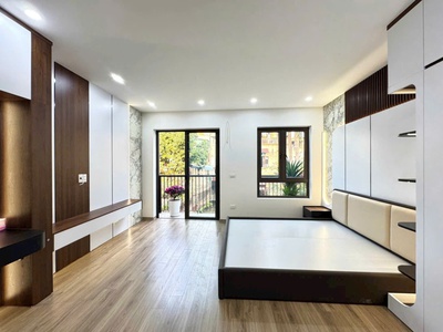 Giảm chào 500trieu, trung tâm phúc lợi, sát vihomes bán nhà mới tinh full nội thất5 tầng ngõ thông 2