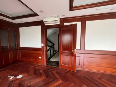 Bán nhanh bt hồ linh đàm 200m2 - sốngtrong lòng di sản xanh    vi vi vu hồ lộng gió- giá đầu 2