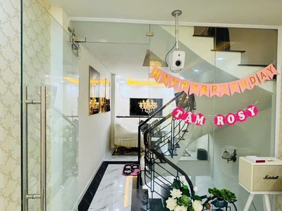 Bán nhà - xhx - phú nhuận - chính chủ bán 8.9 tỷ - phan đình phùng - 5 tầng btct - 4pn lớn - siêu 1