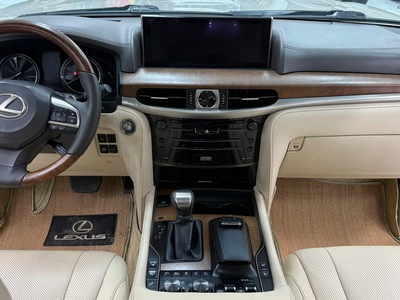 Bán Lexus LX570 nhập Mỹ, sản xuất 2019, xe đi ít cực mới. 6