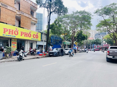 Vua Dòng Tiền 2026 - Shophouse Cầu Giấy - 115m  5 Tầng - Vỉa Hè Rộng - Kinh Doanh Sầm Uất. 0
