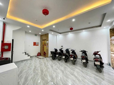 Ba Đình 7 tầng thang máy- 2 thoáng trước sau - 11 phòng full nội thất - 30M RA PHỐ - DÒNG 1