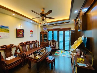 Bán Nhà Mặt Phố Linh Đường. Hoàng Mai. Ô Tô. Vỉa Hè. DT 40m2. MT 3.7m. 5 Tầng. Giá 20.7 Tỷ. 0