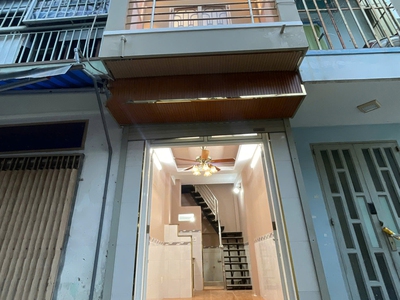 O2116  nhà âu cơ tân bình, shr, vuông, hxh, 3 tầng, 2.x tỷ x nhỏ 0