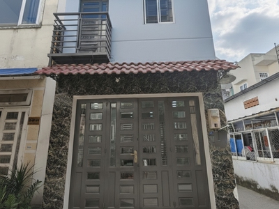 T2119  nhà 2/ dương quảng hàm gò vấp, shr, lô góc, hxh, 2 tầng, 3.x tỷ 0