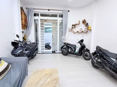 Sát mặt tiền - cmt8 - quận 10 -  4 tầng - 53m2 - hoàn công - 11.8 tỷ 4