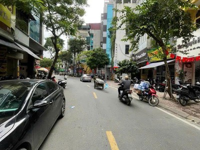 Bán tòa vp mặt phố vương thừa vũ 200mx8t, mt 12m   vị trí đẹp nhất phố 0