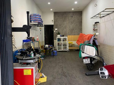 Sang nhượng mặt bằng tại 746 tôn đức thắng, cẩm lệ, đà nẵng. 0