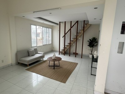 Hẻm xe hơi tân quý ngang 6.3 nở hậu cách mặt tiền 1 vài bước chỉ 4.x 0