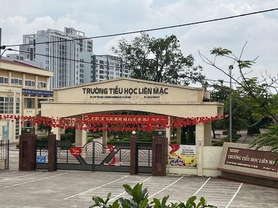 Bán nhà xây mới 5 tầng liên mạc bắc từ liêm, ô tô đỗ cổng, giá 6 tỷ. 3