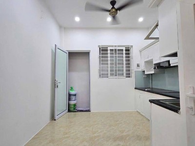 Nhà đẹp ở ngay đón tết tại kim giang - 38m 5tầng- ô tô cách 15m- giá hơn 8tỷ 1