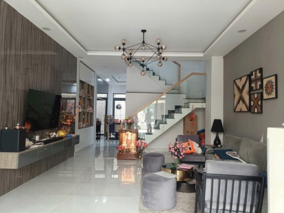 Nhà 3 tầng central garden   lái thiêu 1