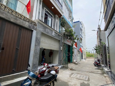 Bán nhà mới 4 tầng khu vạn phúc city hiệp bình phước thủ đức 7.7tỷ 2