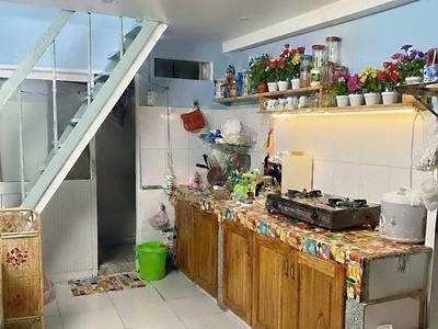 Nhà cách mạng tháng tám - quận 10 - 3 x 13m  39 m2  - 5.2 tỷ 2