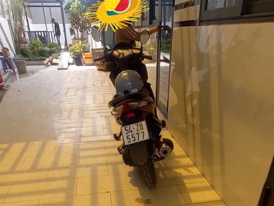 Nhà phố 115m2 - tặng thêm sân vườn hẻm xe hơi , nhà bè 0