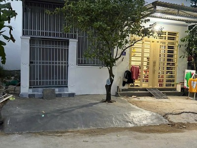 Bán nhà cấp 4 Bùi Huy Bích, Vĩnh Hoà, Bắc Nha Trang   GIÁ CHỈ 4,6 TỶ 0