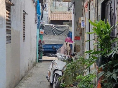 KDC Xóm Gà Gò Vấp- 32 M2 - Nhà mới 2 tầng - Nhỉnh 4 Tỷ 6