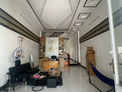 107. cho thuê nhà 6 triêụ 3 phòng ngủ gần chợ nổi cái răng 0