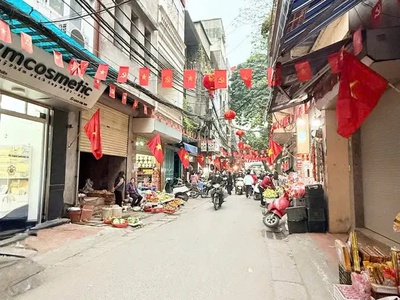 Hàng nóng :kinh doanh - ngõ nông - đẹp full nội thất - 5 tầng✨ - lõi chợ bán nhà đống đa 2