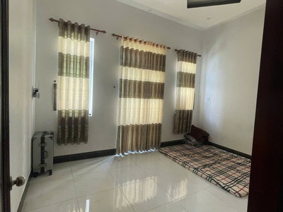 107. cho thuê nhà 6 triêụ 3 phòng ngủ gần chợ nổi cái răng 2