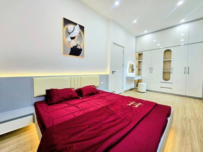 Nhà đẹp ở ngay đón tết tại định công   25/28m 4,5tầng- ngõ thông 4m- giá hơn 6 tỷ 2