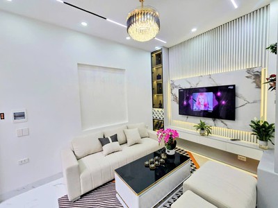 Nhà đẹp ở ngay đón tết tại định công   25/28m 4,5tầng- ngõ thông 4m- giá hơn 6 tỷ 0