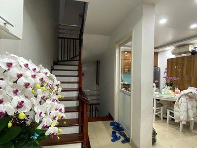 Bán nhà nguyễn văn cừ   ô tô tránh   gara   trung tâm long biên 3